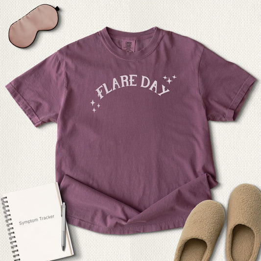 Minimal Flare Day T-Shirt